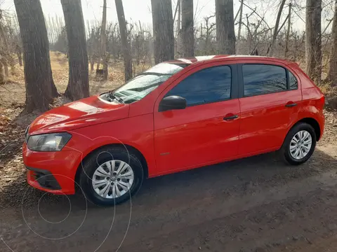 Volkswagen Gol Trend 5P Trendline usado (2017) color Rojo precio $14.000.000