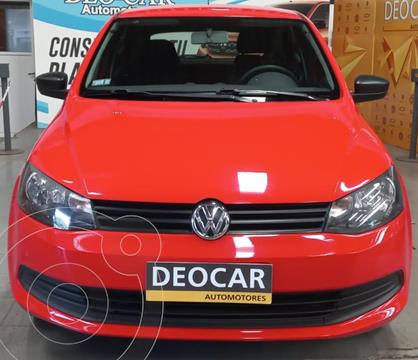 Volkswagen Gol Trend 5P Pack I usado (2015) color Rojo Flash precio $1.600.000
