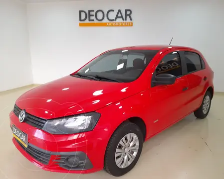 Volkswagen Gol Trend 5P Serie usado (2017) color Rojo precio $15.600.000