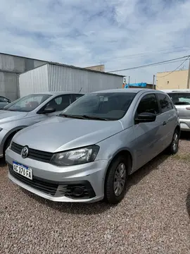 Volkswagen Gol Trend 1.6 msi usado (2018) color Plata precio $11.900.000