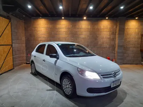 Volkswagen Gol Trend 5P Pack I usado (2012) color Blanco Cristal precio $12.800.000