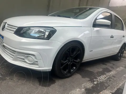 Volkswagen Gol Trend 5P Comfortline usado (2017) color Blanco Candy precio $14.000.000