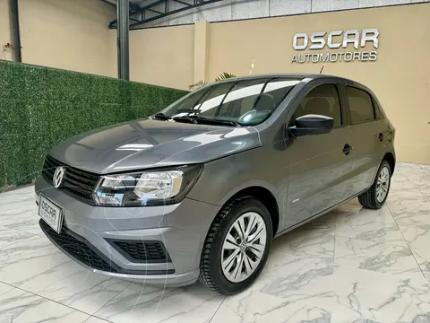 Volkswagen Gol Trend 5P Trendline Aut usado (2020) color Gris Platino precio $17.990.000