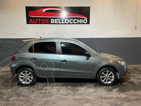 foto Volkswagen Gol Trend 5P Pack III usado (2011) color Gris Urano precio $968.000