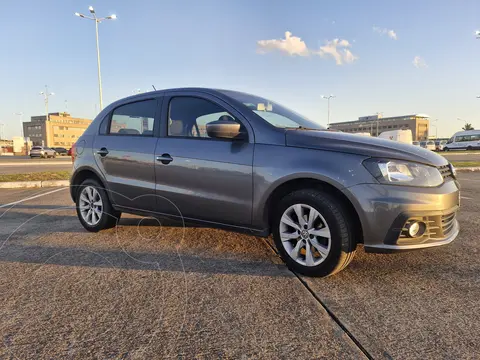 Volkswagen Gol Trend 5P Comfortline usado (2017) color Gris precio $16.000.000