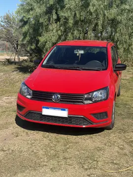 Volkswagen Gol Trend 5P Trendline usado (2019) color Rojo Flash precio $17.200.000