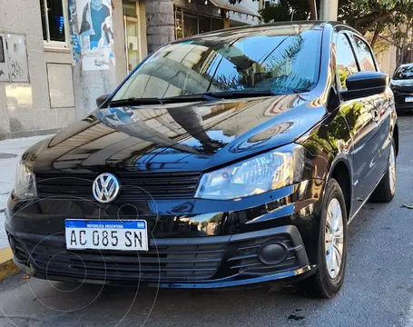 Volkswagen Gol Trend 5P Trendline usado (2017) color Negro precio u$s10.700