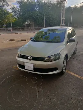 Volkswagen Gol Trend 3P Pack I usado (2015) color Plata precio u$s9.000