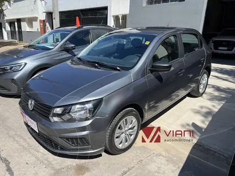 Volkswagen Gol Trend 5P Comfortline Aut usado (2020) color Gris precio $18.000.000