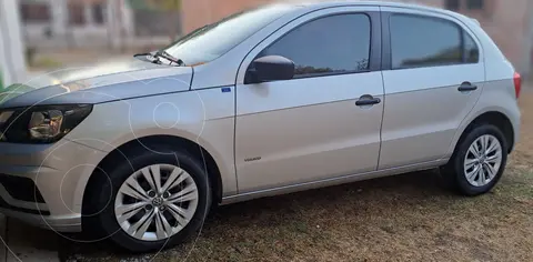 Volkswagen Gol Trend 5P Trendline usado (2021) color Gris precio $16.000.000