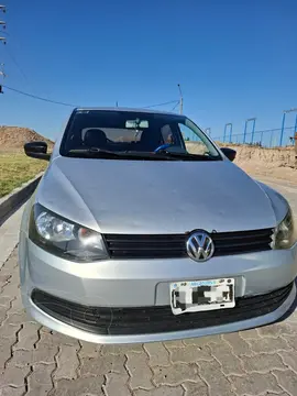 Volkswagen Gol Trend 5P Pack I usado (2015) color Gris precio $11.000.000