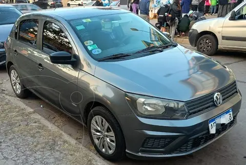 Volkswagen Gol Trend 5P Trendline usado (2019) color Gris precio $11.500.000