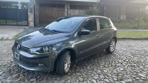 Volkswagen Gol Trend 5P Pack III usado (2014) color Gris Cuarzo precio u$s9.000