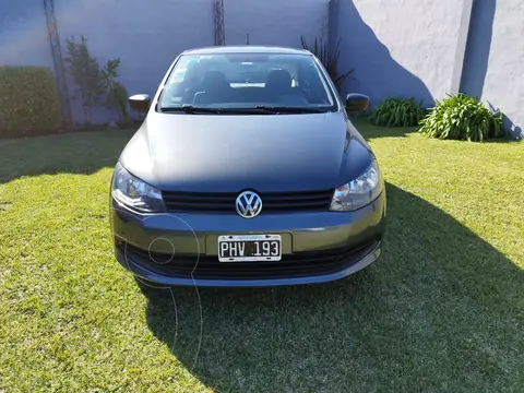Volkswagen Gol Trend 3P Pack I usado (2015) color Gris Cuarzo precio $3.100.000