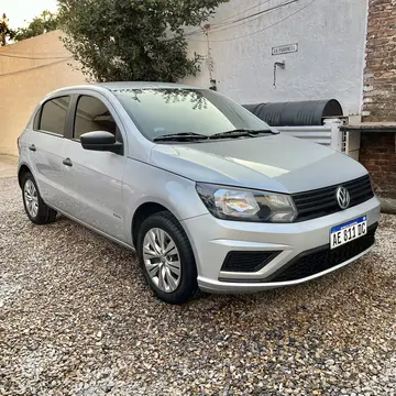 Volkswagen Gol Trend 5P Comfortline usado (2020) color Gris Platino financiado en cuotas(anticipo $3.499.999 cuotas desde $198.000)