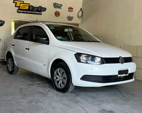 Volkswagen Gol Trend 5P Pack I usado (2014) color Blanco precio $10.500.000