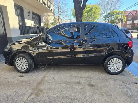 Volkswagen Gol Trend 3P Trendline usado (2015) color Negro financiado en cuotas(anticipo $7.000.000 cuotas desde $500.000)