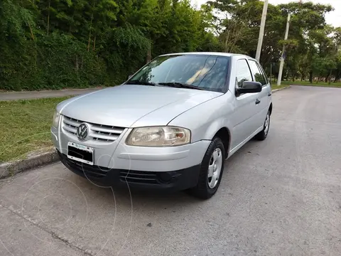 foto Volkswagen Gol 5P 1.6 Power usado (2009) color Gris precio $7.800.000