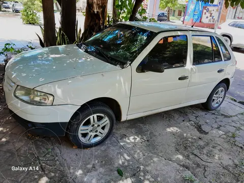 Volkswagen Gol 3P 1.0 usado (2009) color Blanco precio $3.070.000
