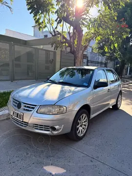 Volkswagen Gol 5P 1.6 Power Full usado (2011) color Gris Plata  precio $800.000