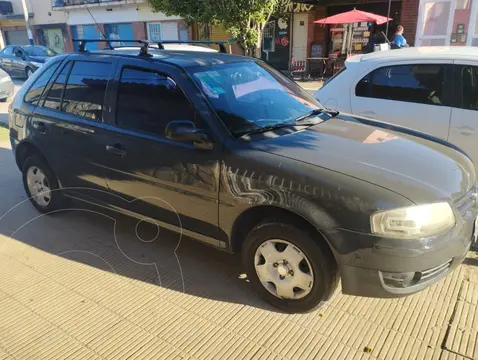 foto Volkswagen Gol 5P 1.6 Power usado (2007) color Gris precio $4.500.000