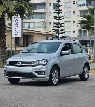 Volkswagen Gol 1.6L Highline usado (2022) color Gris precio $8.990.000