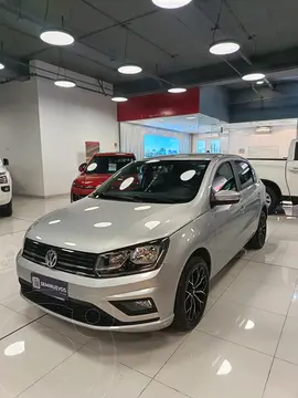 Volkswagen Gol 1.6L Highline usado (2023) color Plata precio $9.690.000