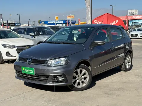 Volkswagen Gol 1.6 Comfortline usado (2019) color Gris financiado en cuotas(pie $1.450.000)