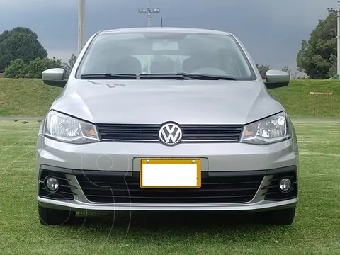 Volkswagen Gol Comfortline usado (2018) color Gris precio $45.000.000