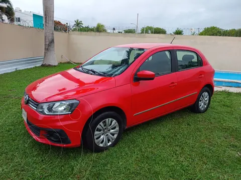 Volkswagen Gol Comfortline usado (2018) color Rojo Flash precio $173,000