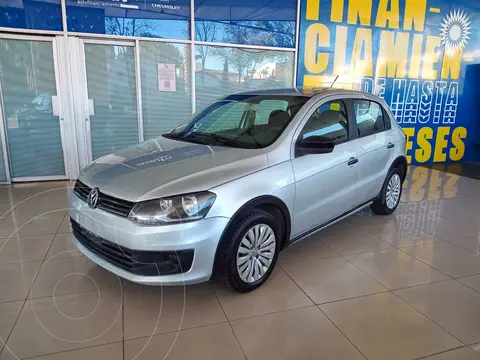 Volkswagen Gol CL usado (2016) color plateado precio $149,500