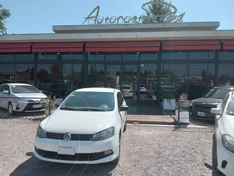 Volkswagen Golf GOL 1.6 3 P TREND L/13 usado (2015) color Blanco precio u$s11.000