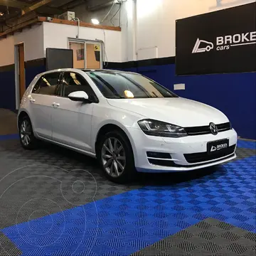 Volkswagen Golf 5P 1.4 TSi Highline DSG usado (2017) color Blanco precio u$s19.500