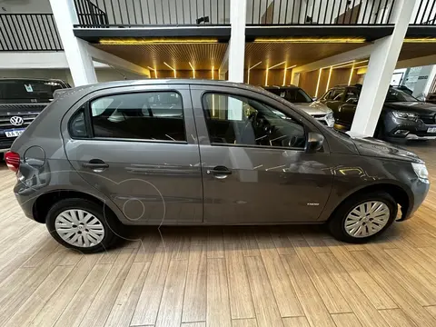 Volkswagen Golf GOL 1.6 5 P TREND usado (2012) color Gris Oscuro precio $12.000.000