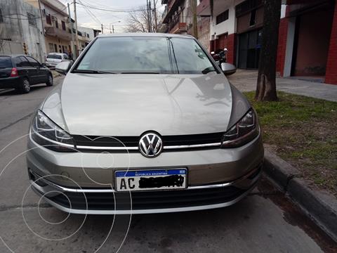 foto Volkswagen Golf 5P 1.6 TSi Trendline usado (2017) color Gris precio $2.500.000