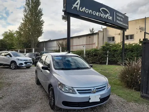 Volkswagen Golf GOL 1.6 5 P TREND usado (2010) color Gris precio $2.400.000