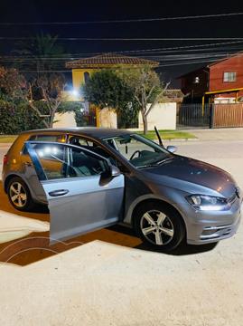 foto Volkswagen Golf 1.6L Comfortline usado (2018) color Gris precio $14.300.000