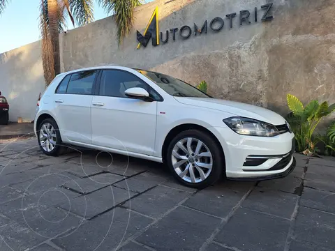 Volkswagen Golf Comfortline DSG usado (2019) color Blanco precio $319,000