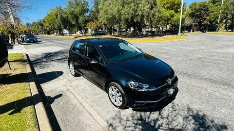 Volkswagen Golf Comfortline usado (2020) color Negro precio $370,000