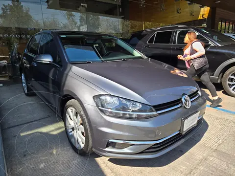 Volkswagen Golf Comfortline usado (2019) color Gris precio $337,000