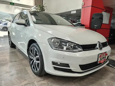 Volkswagen Golf Highline DSG usado (2017) color Blanco precio $294,000