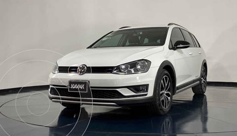 foto Volkswagen Golf Comfortline DSG usado (2017) color Blanco precio $310,999