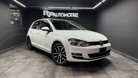 Volkswagen Golf Highline DSG usado (2017) color Blanco precio $305,000