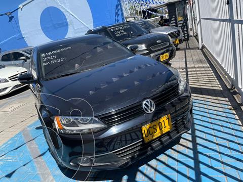 Volkswagen Jetta Clasico Trendline Cuero usado (2014) color Negro Profundo financiado en cuotas(anticipo $5.000.000 cuotas desde $936.000)