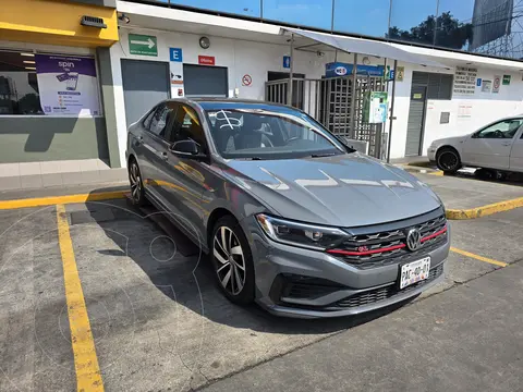 Volkswagen Jetta GLI 2.0T DSG usado (2021) color Gris precio $530,000