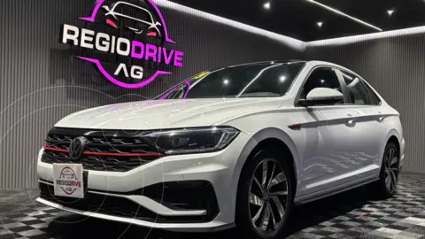 Volkswagen Jetta GLI 2.0T DSG usado (2019) color Blanco precio $339,900
