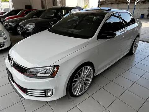 Volkswagen Jetta GLI 2.0T usado (2015) color Blanco Candy financiado en mensualidades(enganche $74,800 mensualidades desde $7,656)