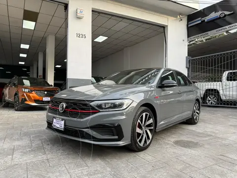 Volkswagen Jetta GLI 2.0T DSG usado (2021) color Gris precio $399,000