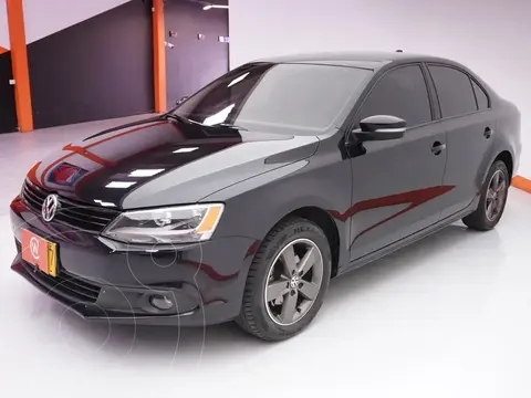foto Volkswagen Jetta 2.0L Trendline usado (2014) color Negro Profundo precio $41.990.000