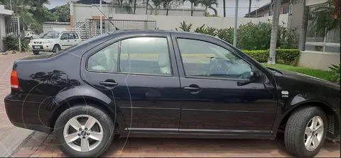 Volkswagen Jetta 2.0 GL usado (2012) color Negro precio u$s10.000